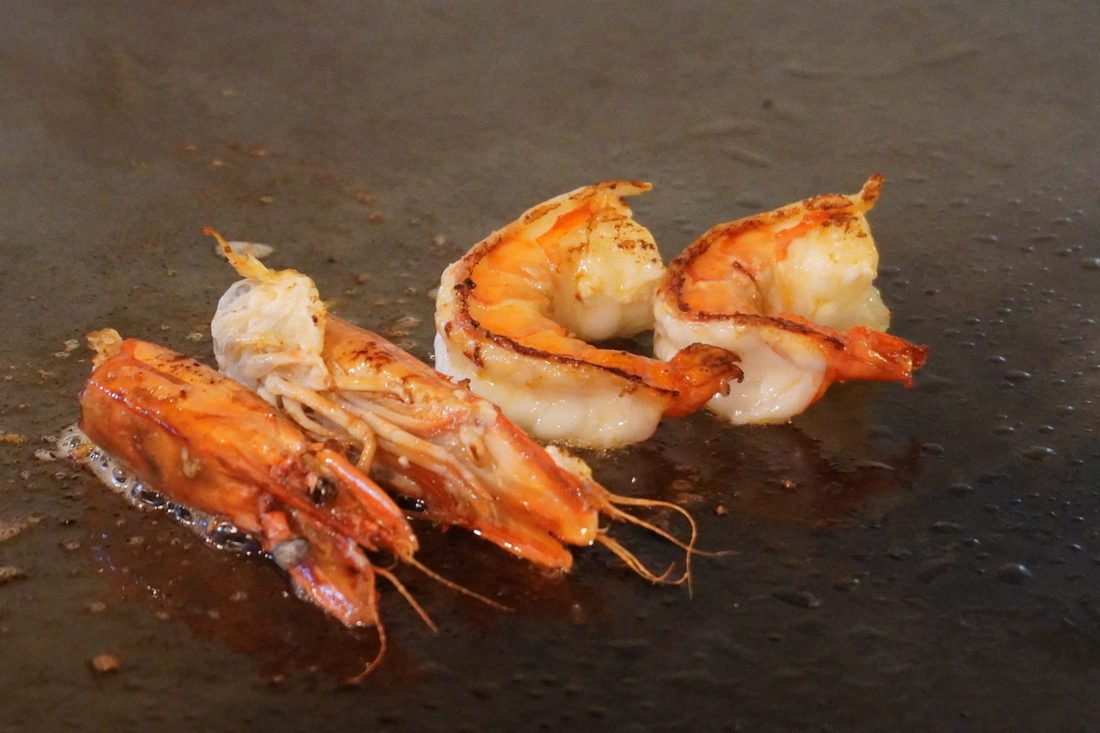Prawns cooked on the teppan